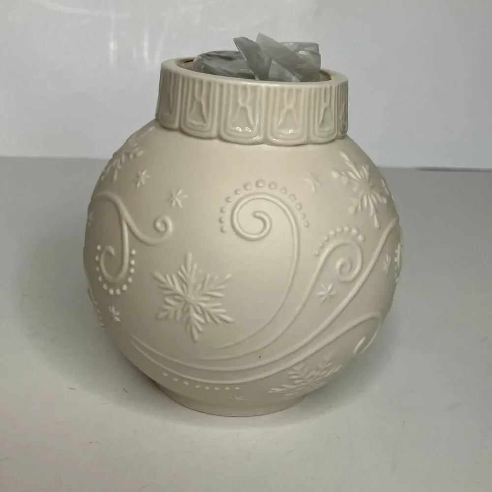 Lenox Ornamental Glow Snowflake Votive Candle Holder Brand New In Box